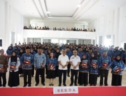 Serahkan SK P3K dan Purnabakti, Bupati : Jalankan Tugas Dengan Penuh Tanggungjawab
