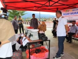 Bupati Luwu Timur Pantau Langsung Aktivitas Pasar Murah di ASM