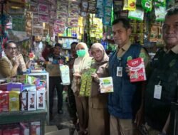 Sidak Pasar Tampinna, Tim Pengawas Temukan Sejumlah Barang Kadaluarsa