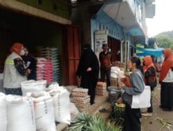 Pantau Harga Bahan Pokok di Pasar Malili, Amrullah : Semoga Stabil Sebelum Ramadhan