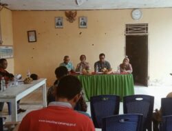 Camat Tomoni Timur Hadiri RAT Gapoktan Harapan Baru Desa Cendana Hitam Timur