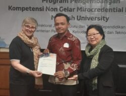 Ilmal, Satu-Satunya Guru di Lutim Penerima Beasiswa Microcredential Numeracy Monash University Australia 2024