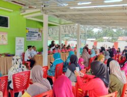 Gandeng Baznas, Desa Lewonu Salurkan Bantuan Penanganan dan Pencegahan Stunting