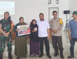 Pemdes Bahari Salurkan BLT-DD Tahap I Tahun 2025