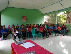 Pemdes Manggala Salurkan BLT DD Tahap I Tahun 2025