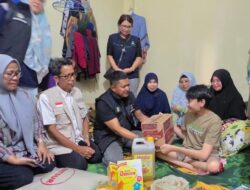 Pemkab Lutim Salurkan Bantuan ke Warga Pengidap Penyakit Spina Bipida di Nuha