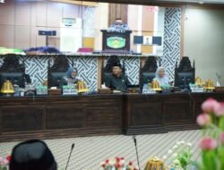 Wabup Puspawati Hadiri Rapat Paripurna Pandangan Umum Fraksi-fraksi Terhadap Lima Ranperda