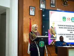 dr. Ani Nurbani Irwan Lantik dan Kukuhkan 31 Pengurus Pokja Bunda Paud Lutim