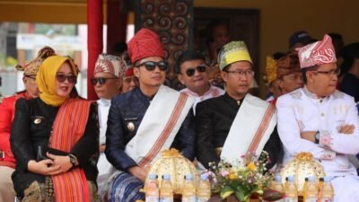 Wabup Lutim Hadiri Peringatan Hari Jadi Kabupaten Toraja Utara