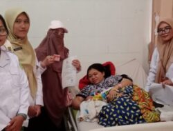 Lewat Program IPBAL, Dukcapil Lutim Antar Dokumen hingga ke Pelosok