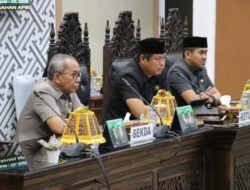 Sekda Lutim Hadiri Paripurna, Tegaskan Komitmen Jalankan APBD Perubahan Sesuai Harapan Rakyat