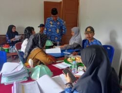 Pemerintah Kecamatan Tomoni Timur Gelar Monev APBDes di Desa Cendana Hitam Timur