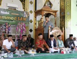 Hadiri Maulid Nabi, Bupati Irwan Ajak Teladani Kepemimpinan Rasulullah