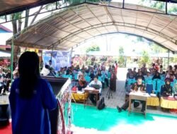 Pelajar OSIS SMP Lutim Tunjukkan Semangat Pada Lomba Public Speaking