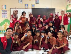 Mahasiswa KKN Unhas Jalankan Proker “Jadi Anak Hebat yang Bisa Menanam dan Berkreasi”