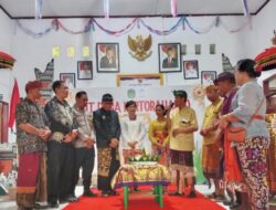 Camat Tomoni Timur Hadiri HUT ke 53 Desa Kertoraharjo