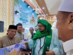 Dua Aparat Sekretariat DPRD Luwu Timur Terima Hadiah Umrah Gratis dari Bupati