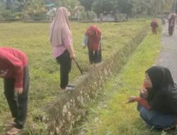 Pemdes Teromu Gelar “Jumat Bersih Juara”, Warga Antusias Gotong Royong di Lapangan Seselemba