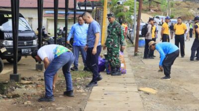 Sinergi Pemkab Lutim, TNI dan Polri dalam JBJ Jaga Kebersihan Fasilitas Publik