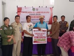 Camat Tomoni Timur Hadiri Penyaluran BLT DD Tahap I Tahun 2026 di Desa Alam Buana