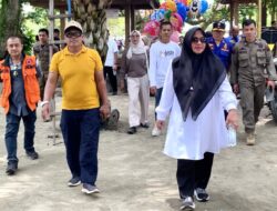 Wisatawan Melonjak Pada Libur Lebaran, Wabup Puspawati Ajak Jaga Keselamatan