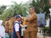 Bupati Luwu Timur Mulai Salurkan 16.253 Paket Seragam Sekolah, Pastikan Rampung Dalam Tiga Hari
