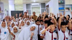 Puluhan Siswa SDIT Insan Rabbani Antusias Belajar di Kantor Bupati, Irwan Jadi Tokoh Inspirasi