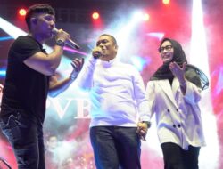 Pecah dan Mengguncang Malili! Repvblik Band Bakar Semangat Ribuan Warga Lutim
