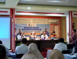 Buka Sosialisasi Kependudukan, Sekda Lutim Tekankan Pemanfaatan Data SUPAS 2025