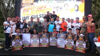 Tutup Road Race Bupati Cup II, Irwan Tambah Bonus Puluhan Juta bagi Juara Umum