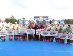 dr. Ani Nurbani Terima Bantuan Rp175 Juta untuk UMKM dan IKM dari Ketua TP PKK Sulsel
