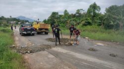 Pemkab Lutim Respon Cepat Aduan Jalan Rusak Ussu-Batas Kota Malili