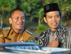 Bupati Irwan Dampingi Ustadz Abdul Somad Nikmati Pesona Danau Matano