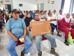 Bantuan Satu Juta Per Bulan Ringankan Beban Hidup Tukang Ojek di Wasuponda