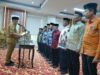 Kukuhkan Dewan Pendidikan Lutim, Bupati : Perkuat Pengawasan dan Tingkatkan Mutu Pendidikan
