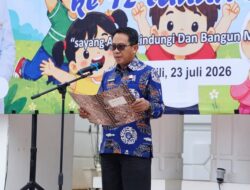 Pimpin Upacara HAN, Sekda Lutim Tegaskan Perlindungan Anak Tanggung Jawab Bersama