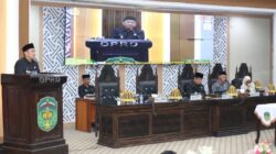Bupati Irwan Sampaikan Pendapat Akhir Ranperda Penyertaan Modal Perumdam Waemami