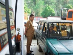 Pantau SPBU Ussu-Malili, Bupati Tegaskan Tak Ada Toleransi Pelanggaran Ganjil Genap