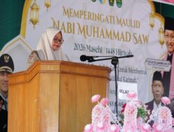 Hadiri Maulid di MTs As’adiyah Malili, Wabup Puspawati Tekankan Pentingnya Pendidikan Karakter