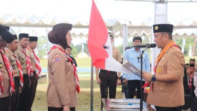 Sah! dr. Ani Nahkodai Kwarcab Pramuka Lutim, Bupati Irwan Mabicab