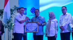 Perlindungan Pekerja Makin Luas, Luwu Timur Raih Juara II Jamsostek Award